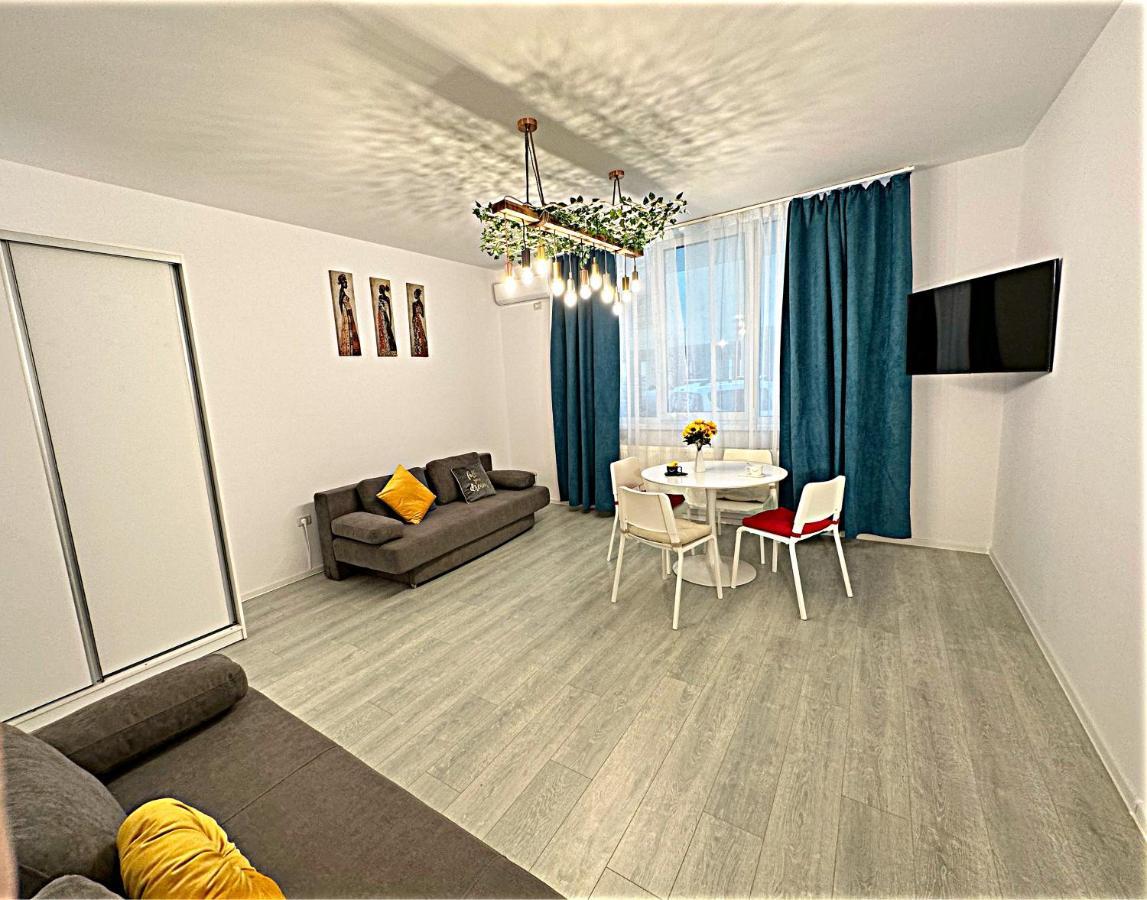 Hezo Sunshine Studio And Apartment Năvodari Buitenkant foto