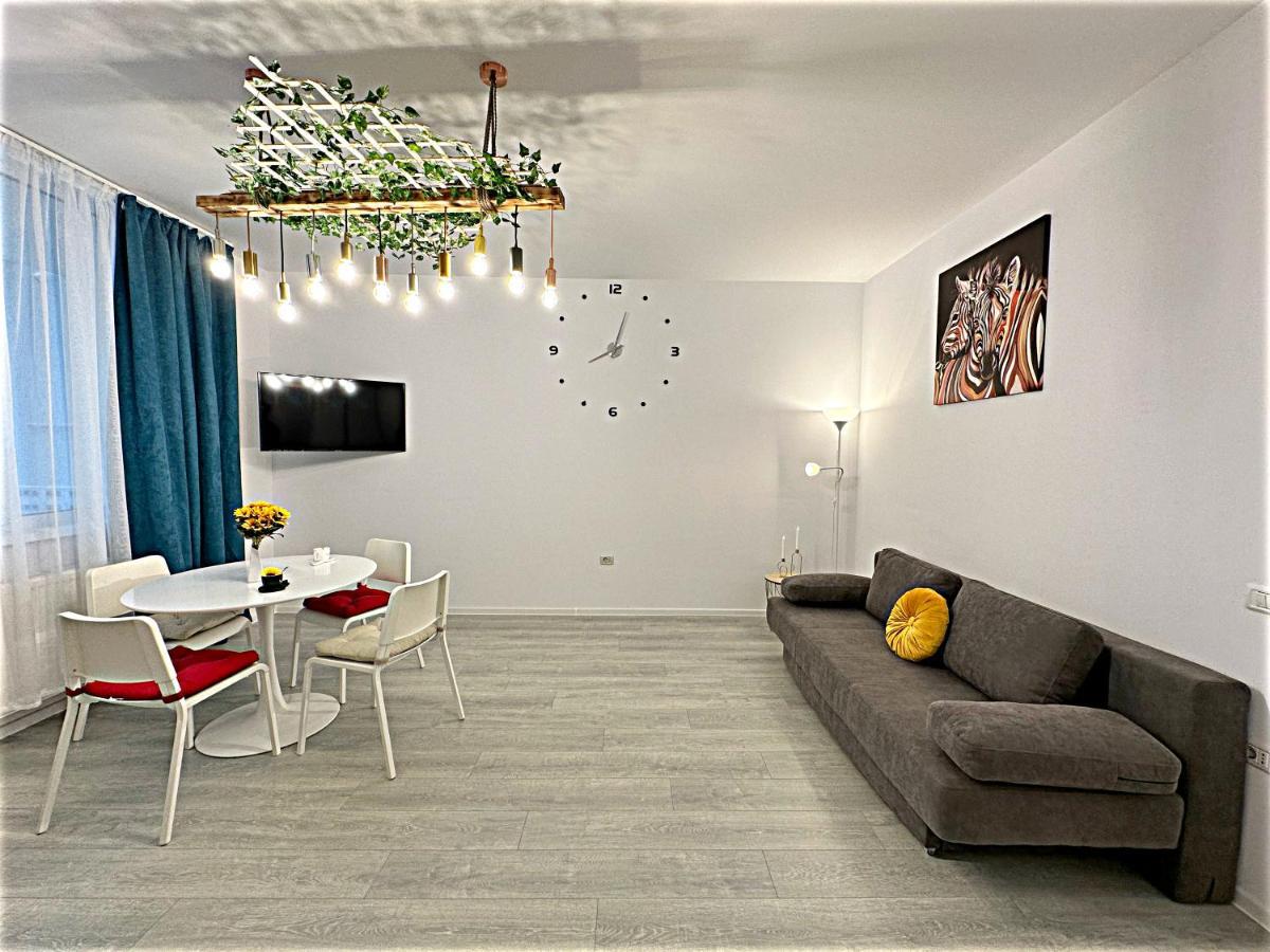 Hezo Sunshine Studio And Apartment Năvodari Buitenkant foto