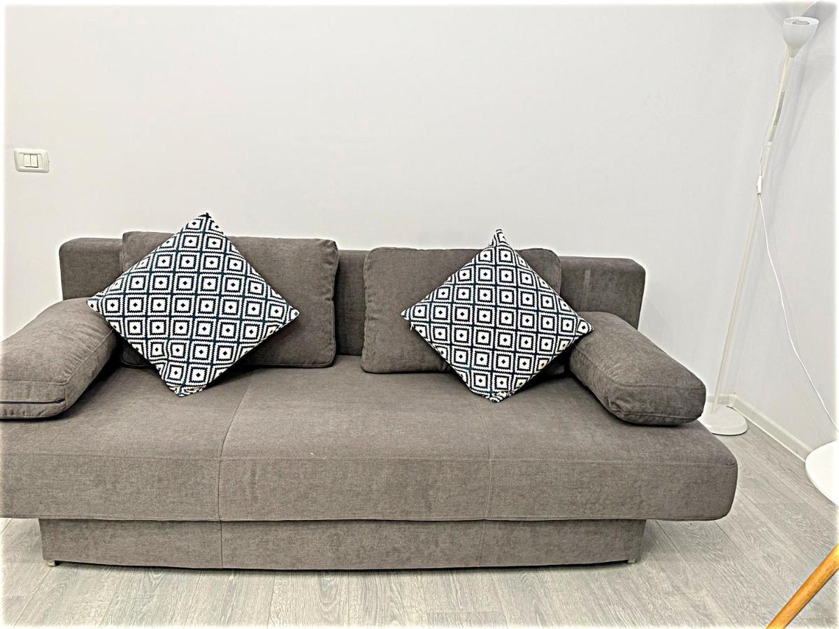 Hezo Sunshine Studio And Apartment Năvodari Buitenkant foto