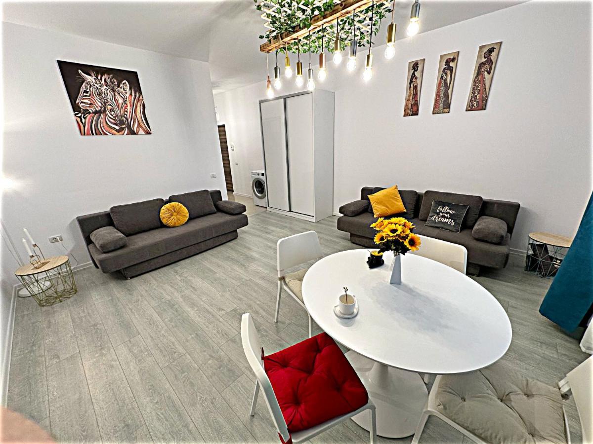 Hezo Sunshine Studio And Apartment Năvodari Buitenkant foto
