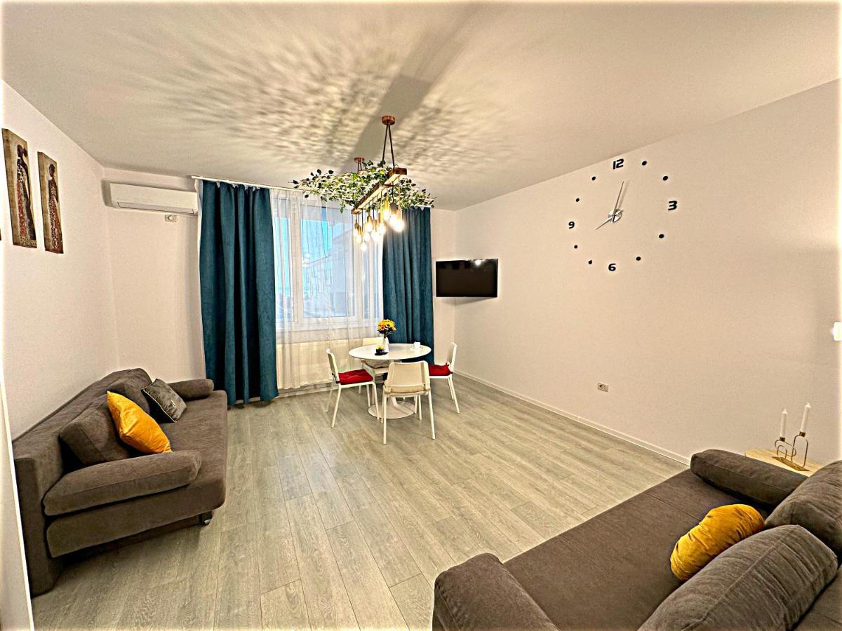 Hezo Sunshine Studio And Apartment Năvodari Buitenkant foto